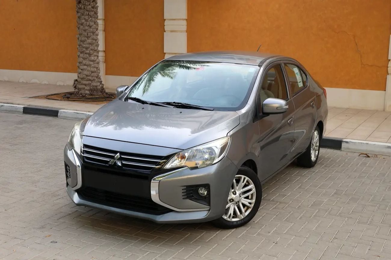 ميتسوبيشي اتراج جي إل إكس - GCC Specs - Low Mileage