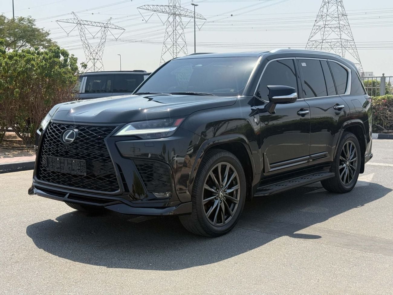 لكزس LX 700h F سبورت **2025** مواصفات مجلس التعاون الخليجي، أنيق ونظيف، أقل
