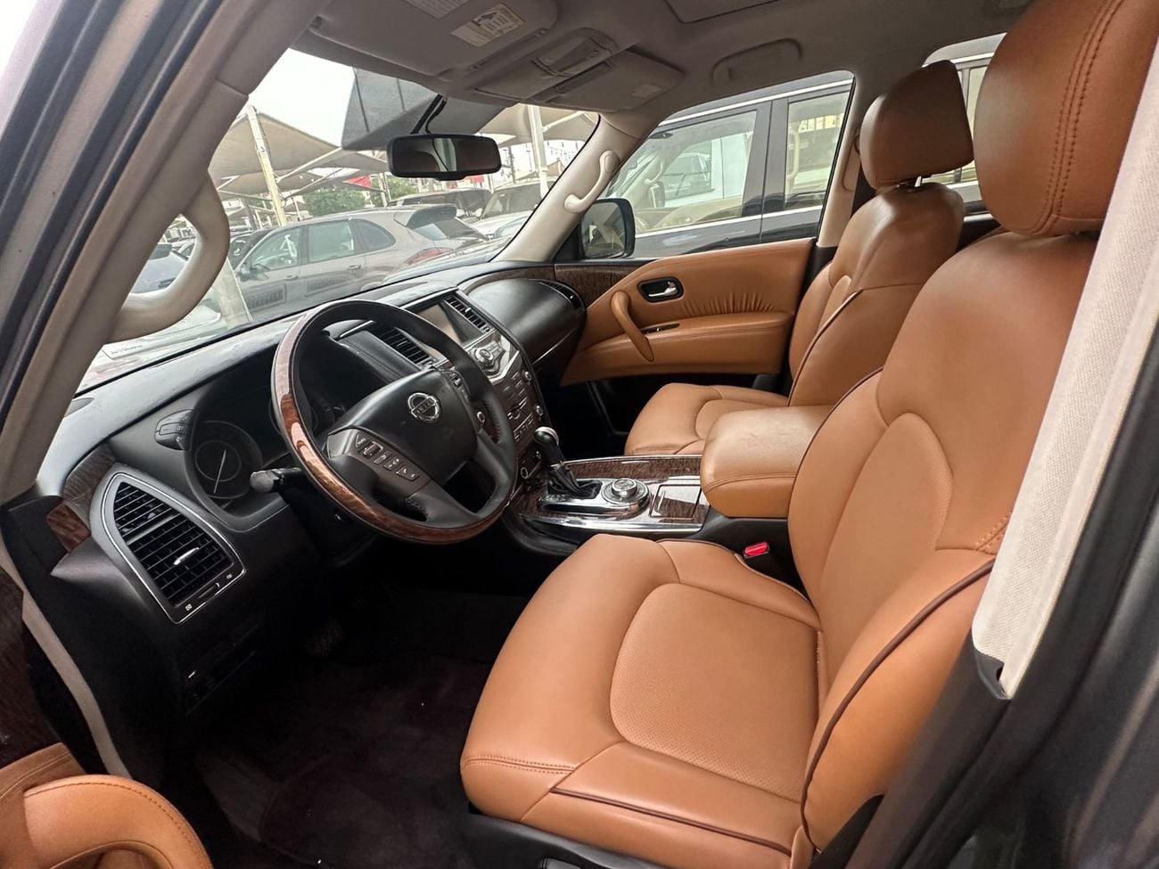Nissan Patrol SE PLATINUM CITY