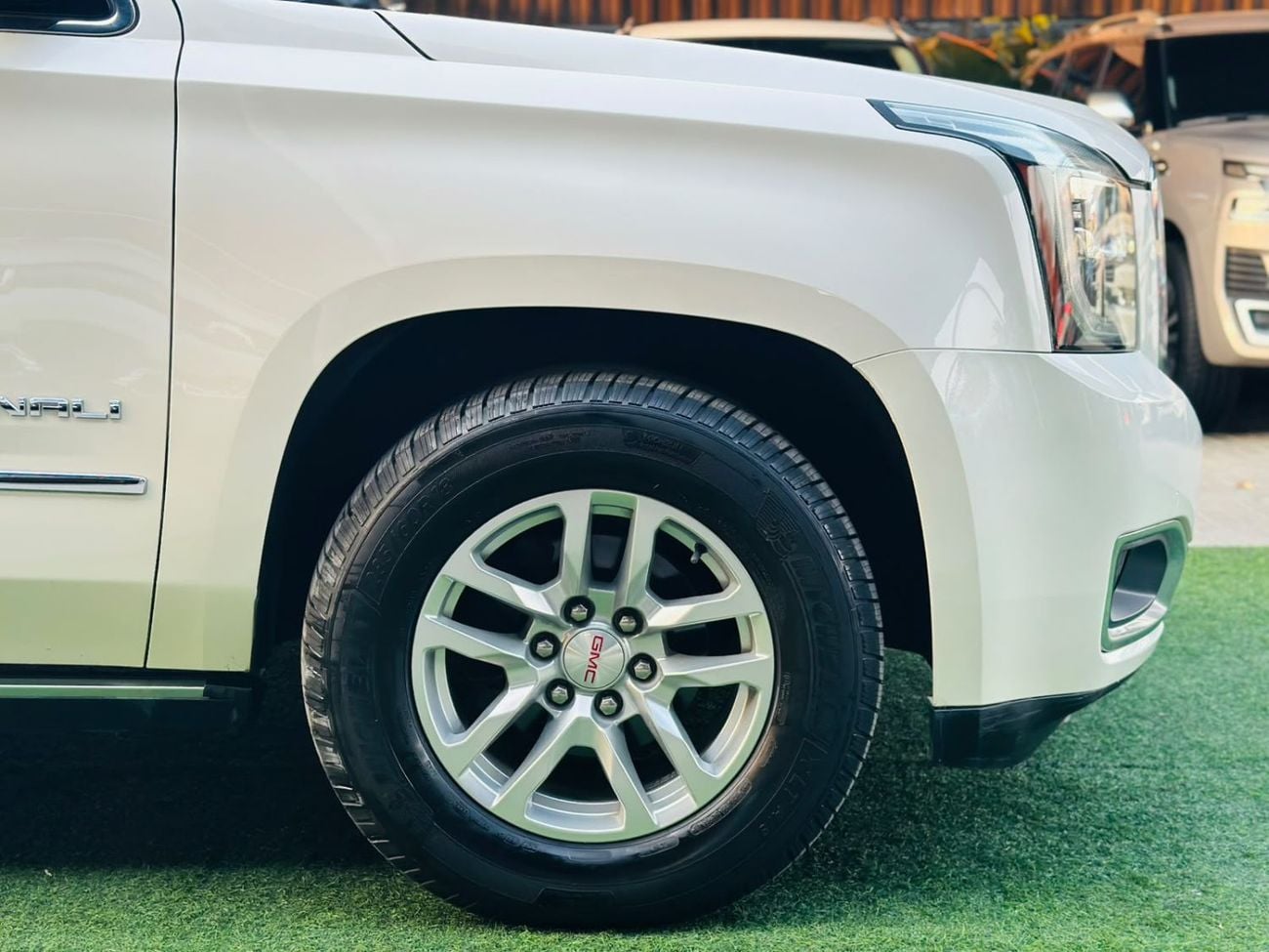 جي أم سي يوكون XL DENALI