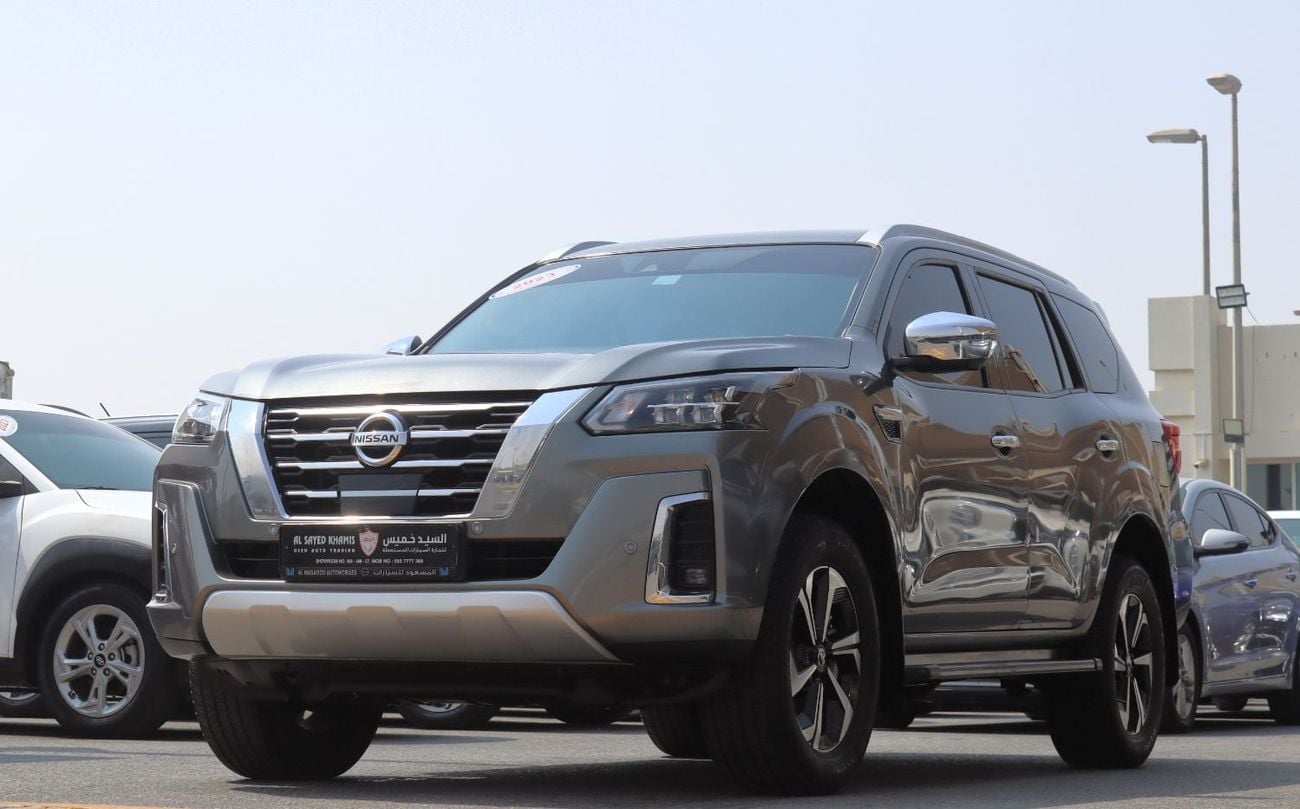 نيسان إكستيرا PLATINUM خالية من الحوادث - خليجية - طلاء أصلي - حالة ممتازة من الداخل والخارج - فئة بلاتينيوم كاملة المواصفا