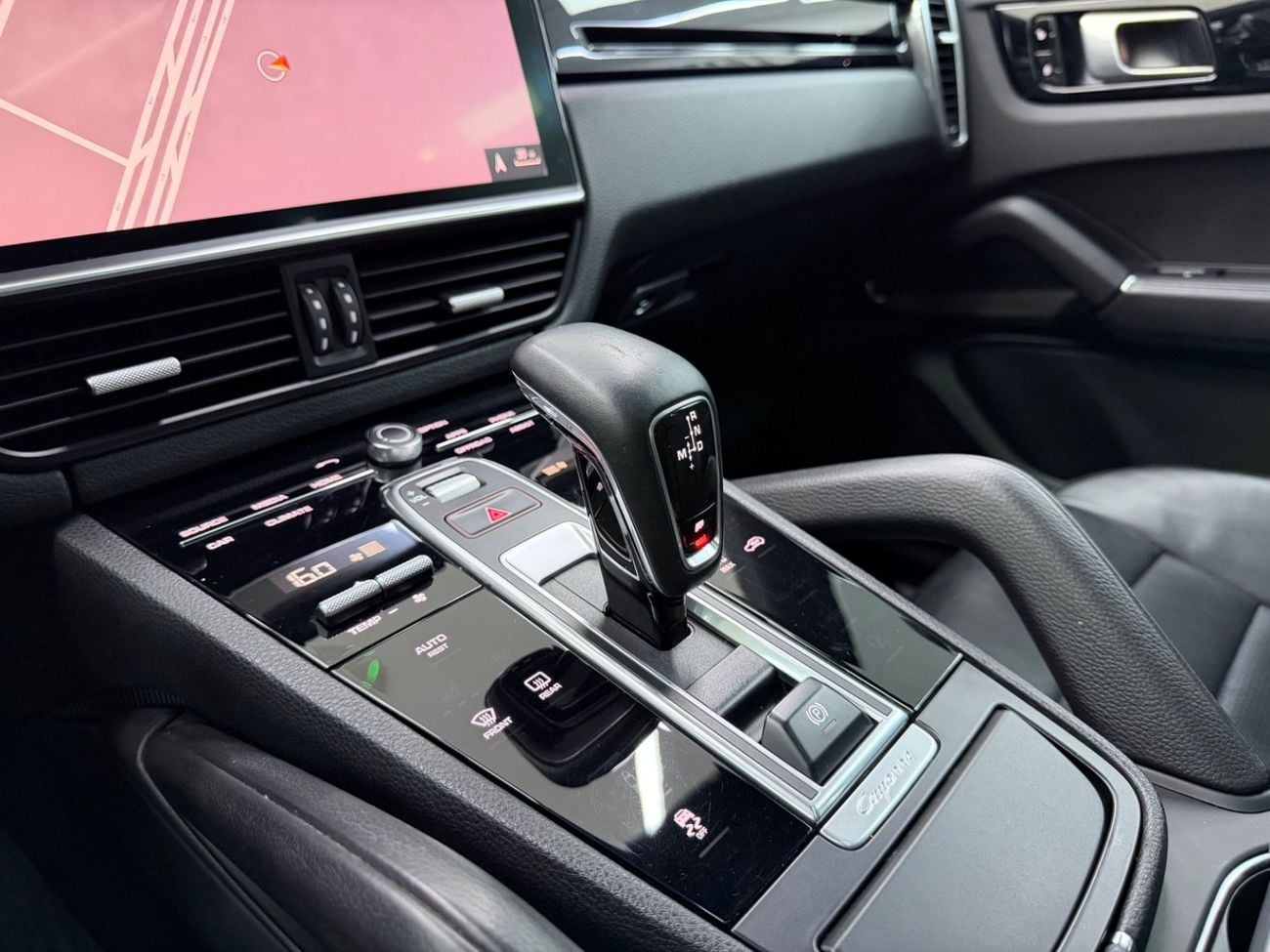 Porsche Cayenne STANDARD