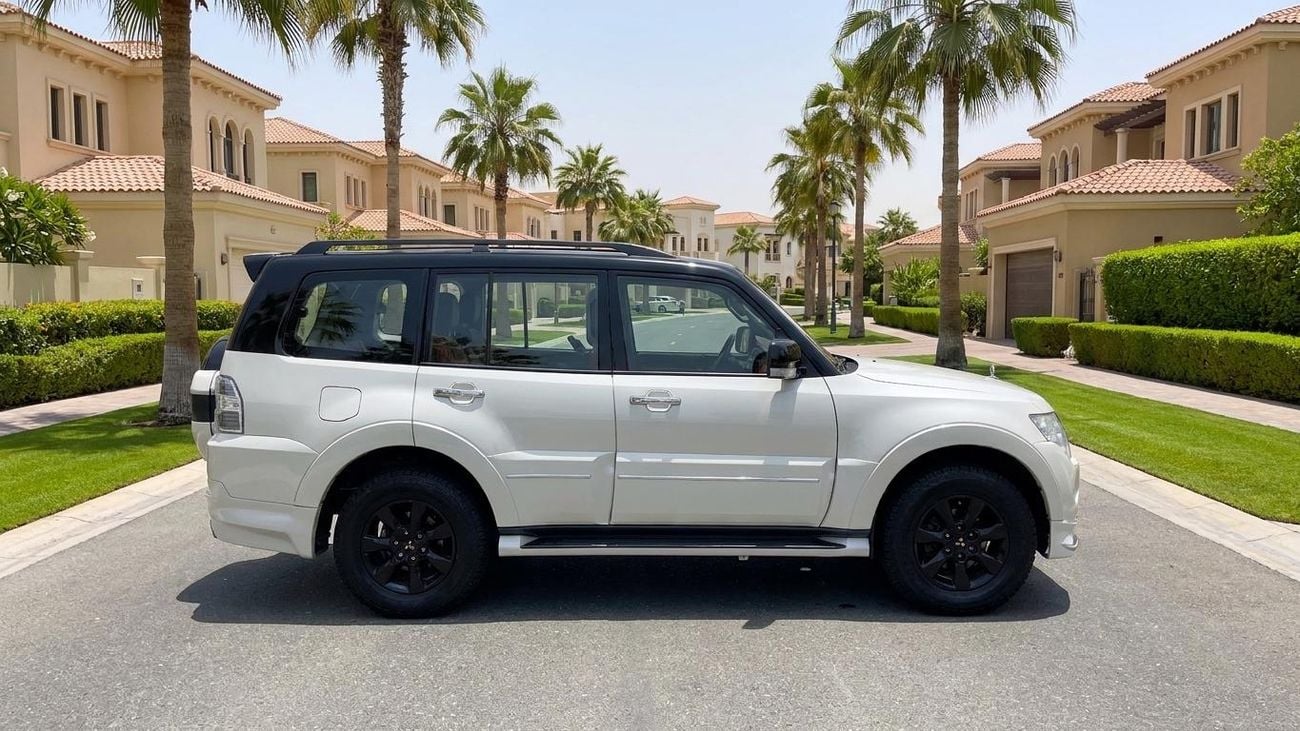 Mitsubishi Pajero GLS MIDLINE 2018 | AED 1025/Month | 0 DP | 30 Day Return | Warranty | Service History