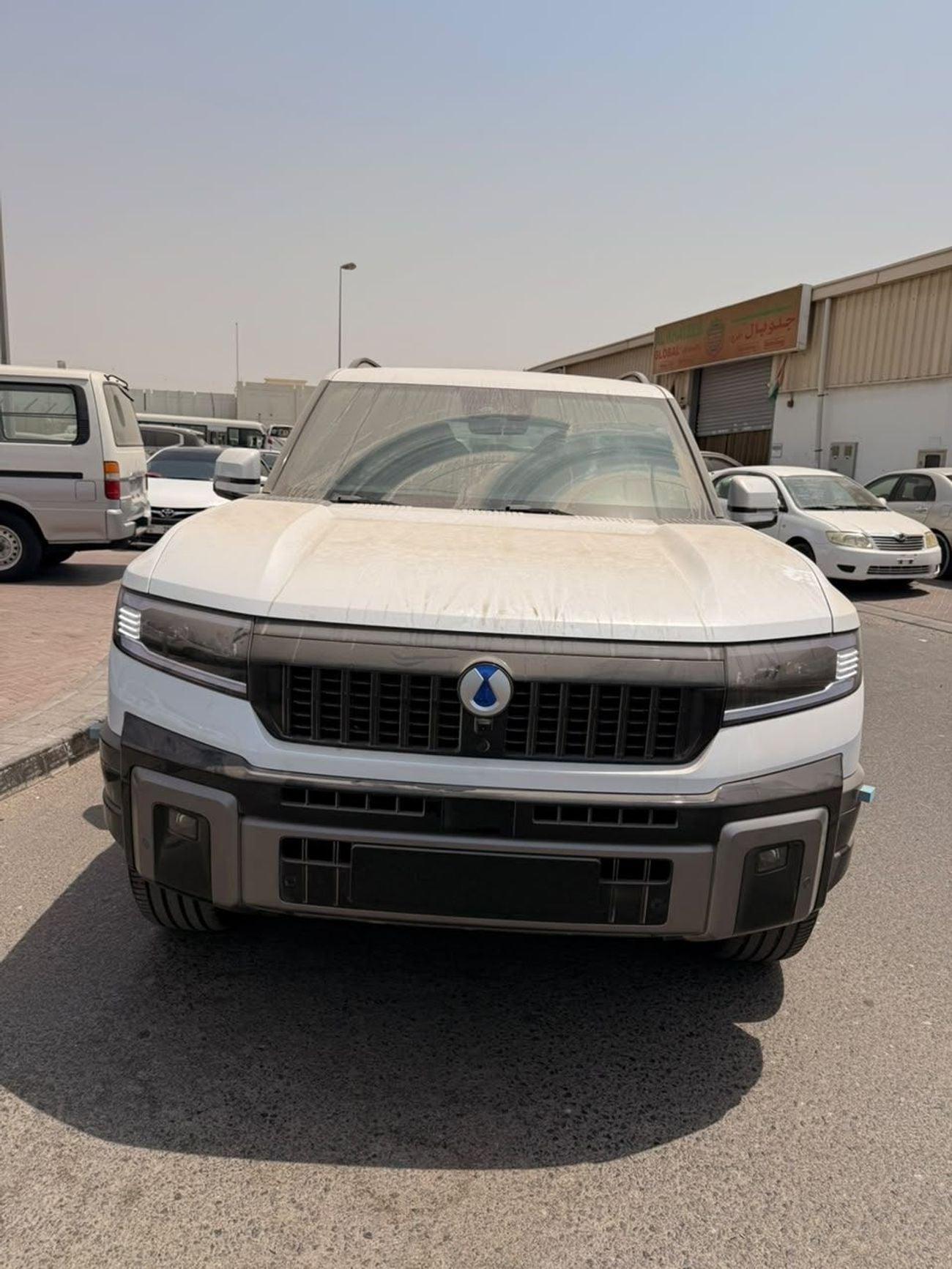 BYD QIN PLUS B8