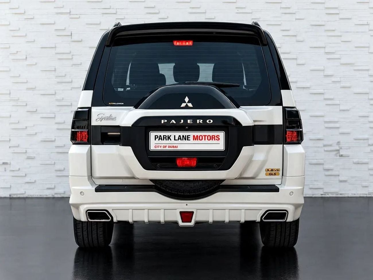 Mitsubishi Pajero GLS H/L SIGNATURE EDI