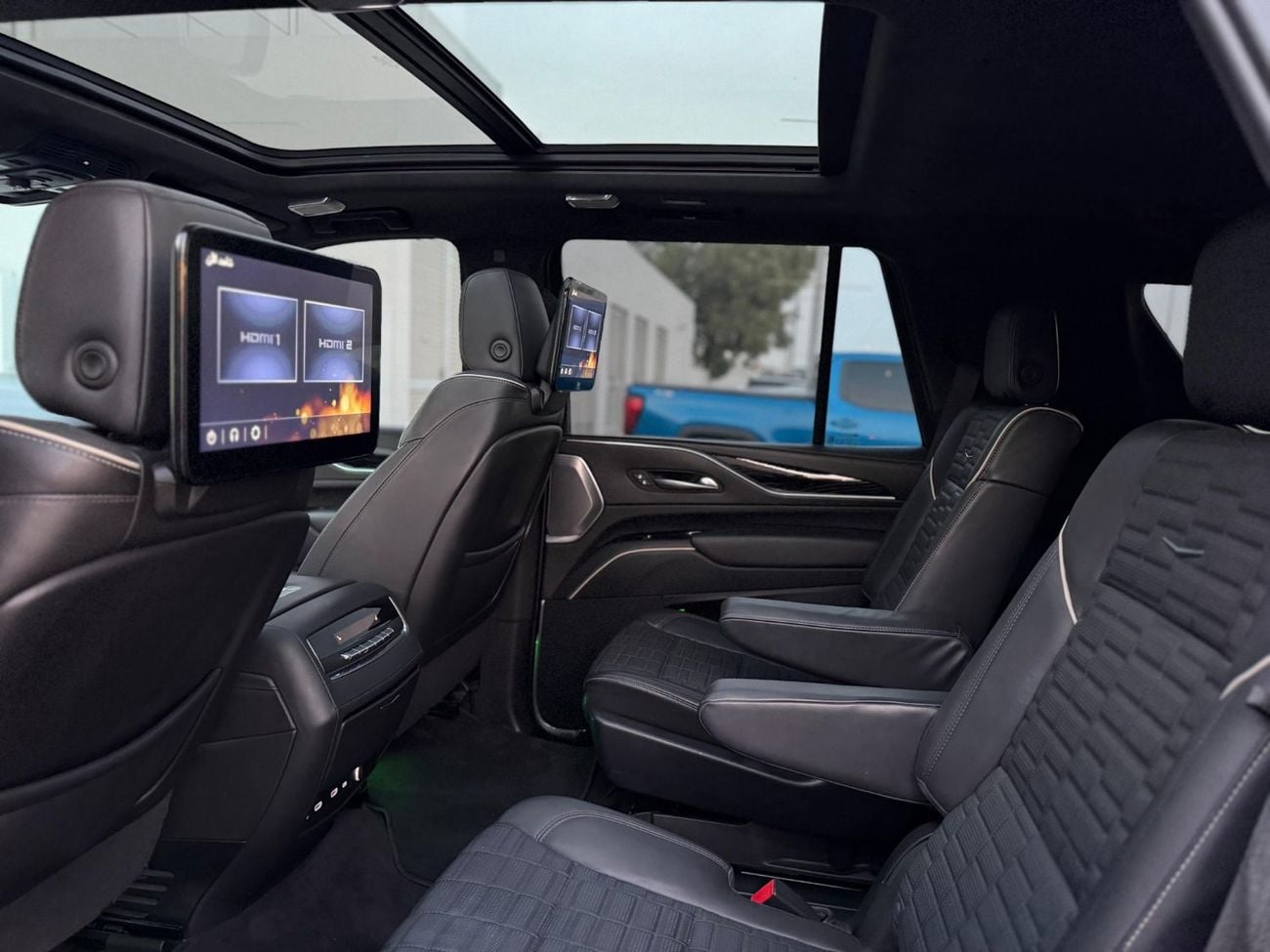Cadillac Escalade ESV V SERIES