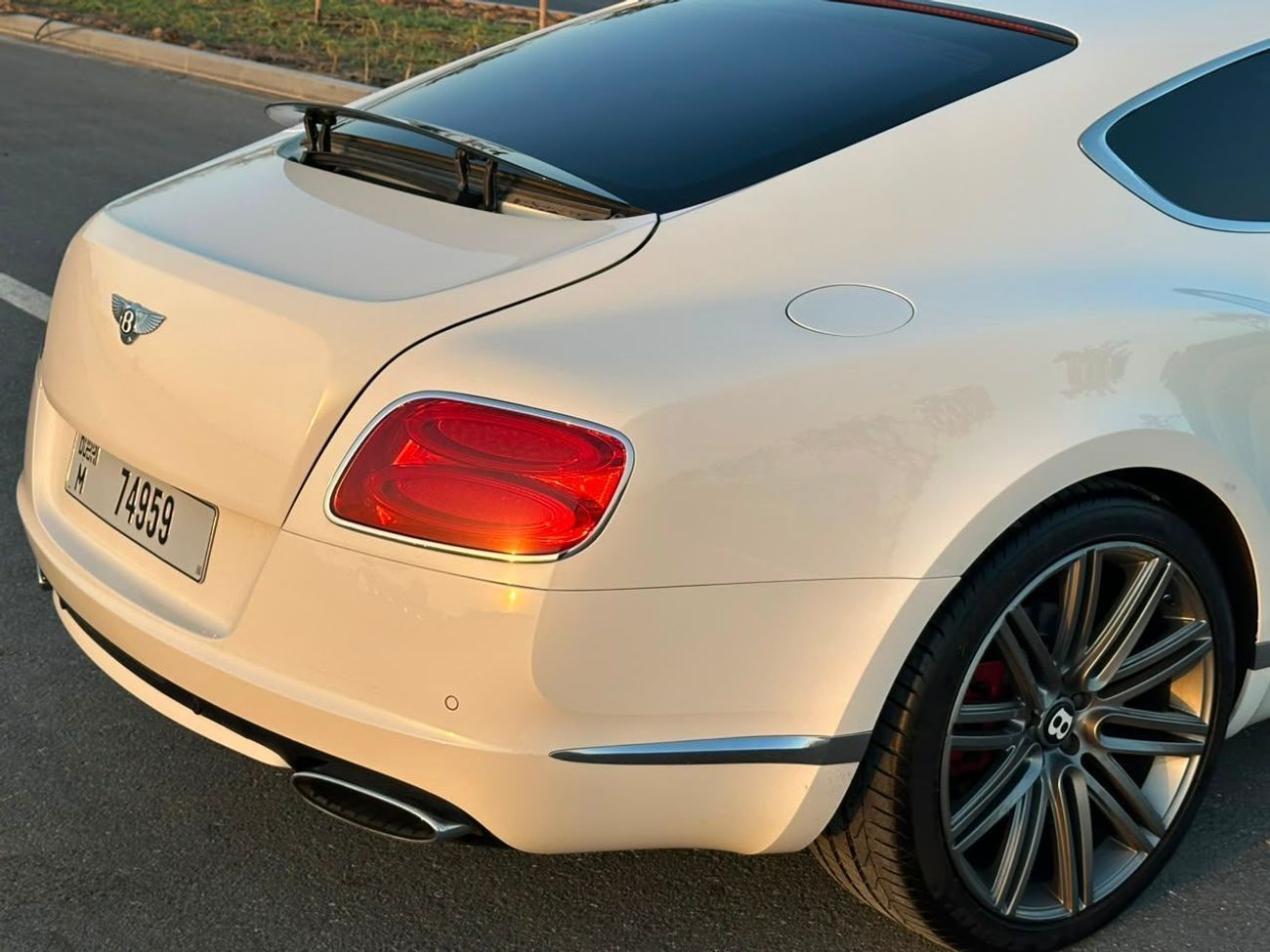Bentley Continental GT SPEED BENTLY CONTINENAL V12 // MODEL:2014 // ORGINAL PAINT // ACCIDENT FREE // FSH // PERFE