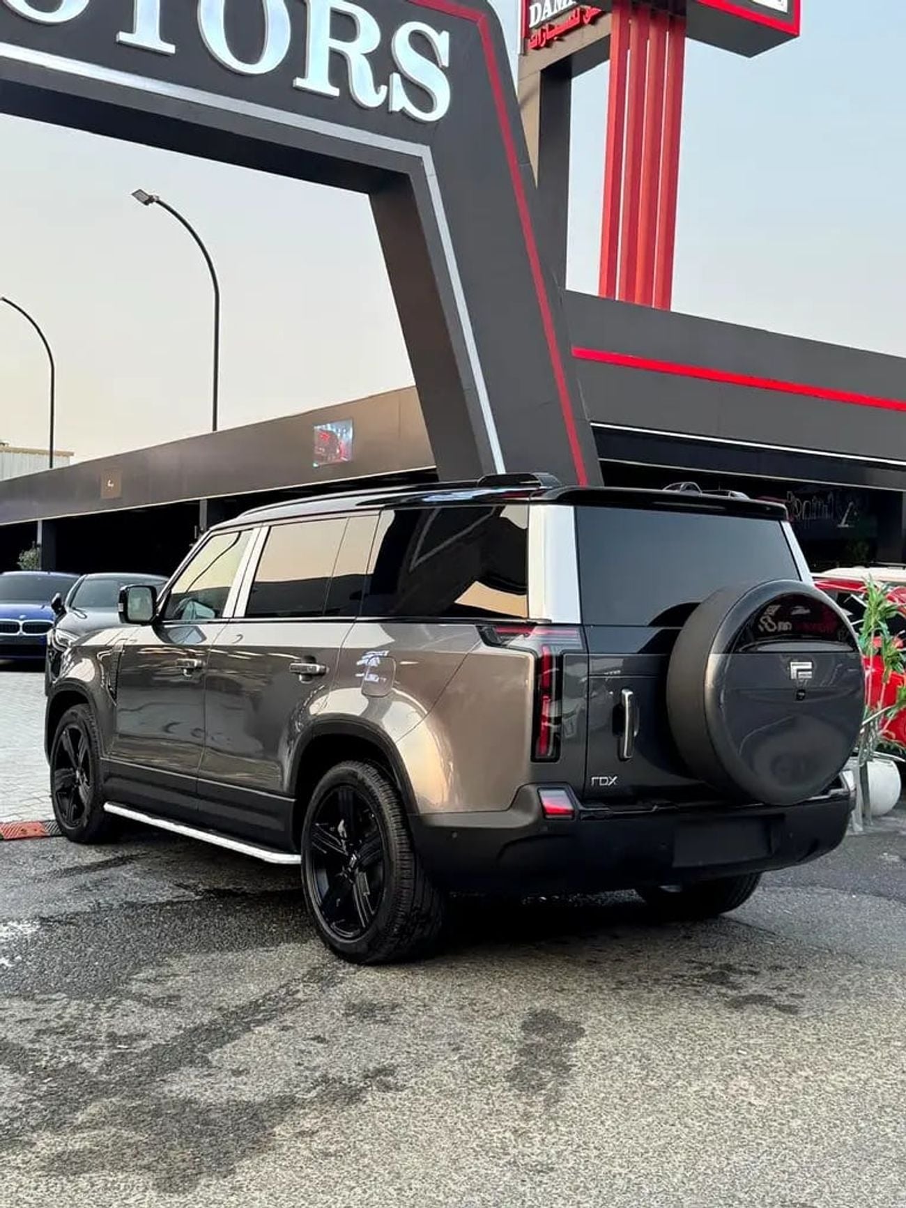 ROX 01 PRESTIGE Chinese Specs Luxury EREV SUV