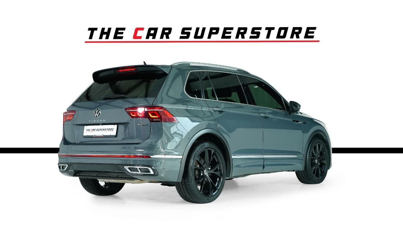 Volkswagen Tiguan R-LINE PLUS-GCC-Al Nabooda Full Service History-1 Owner-Leather Interior