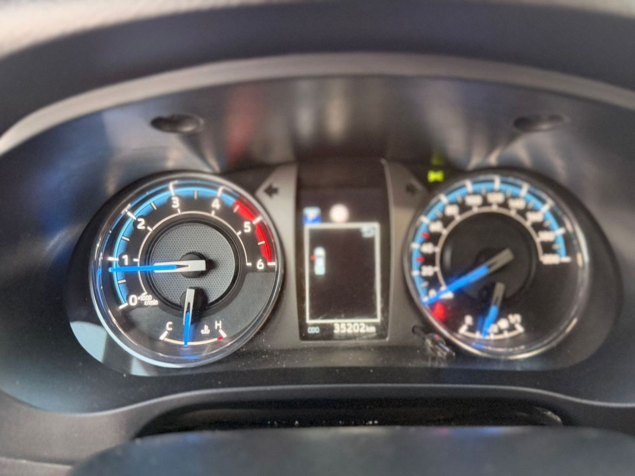 Toyota Hilux SGLX