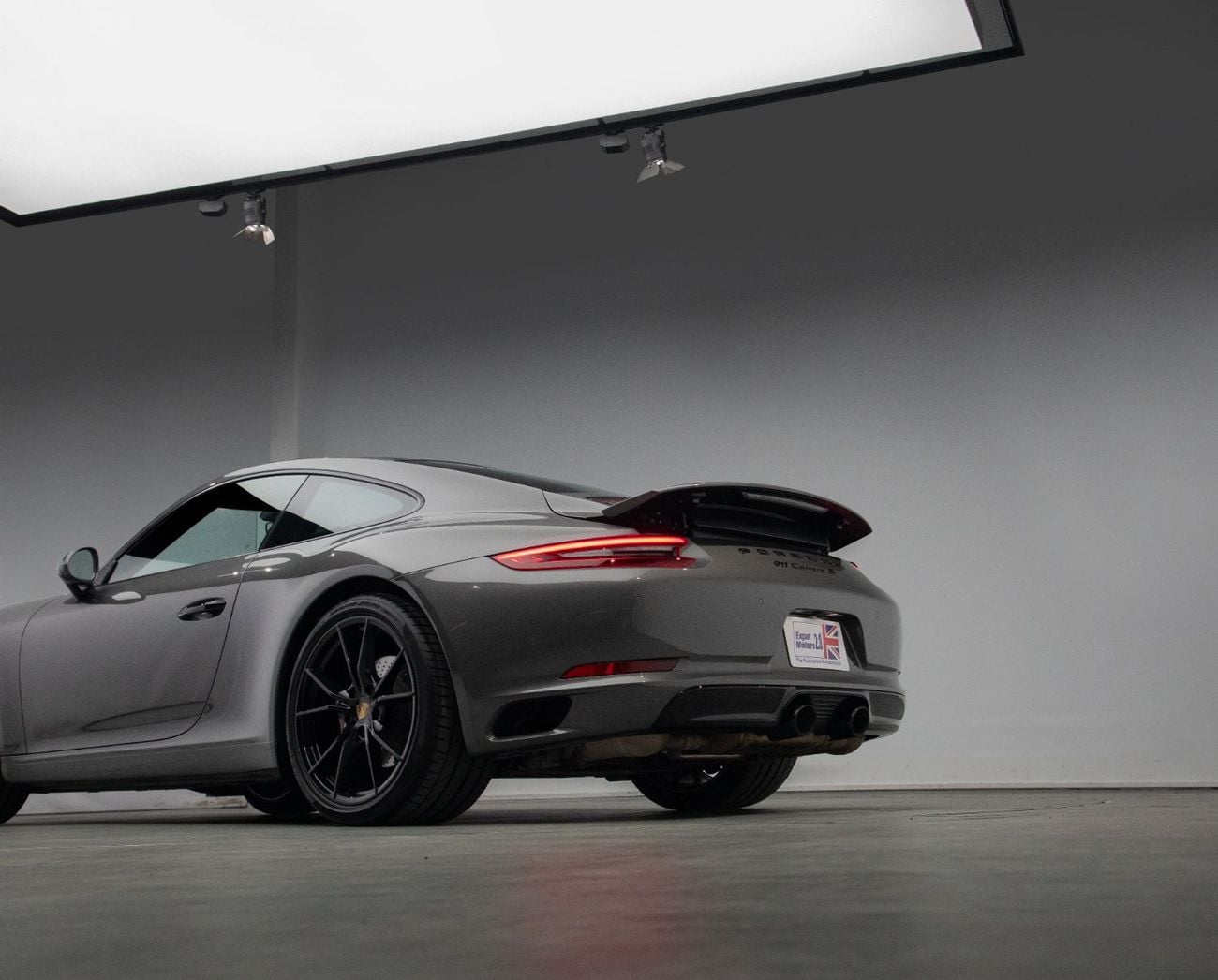 بورش 911 كاريرا S