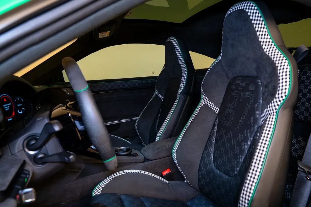 Porsche 911 TURBO S 992 Turbo S GT Street R / Techart Edition No : 51 - 87 / European