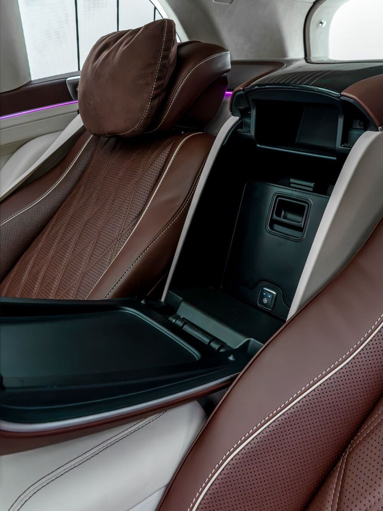 Mercedes Maybach GLS600 Maybach
