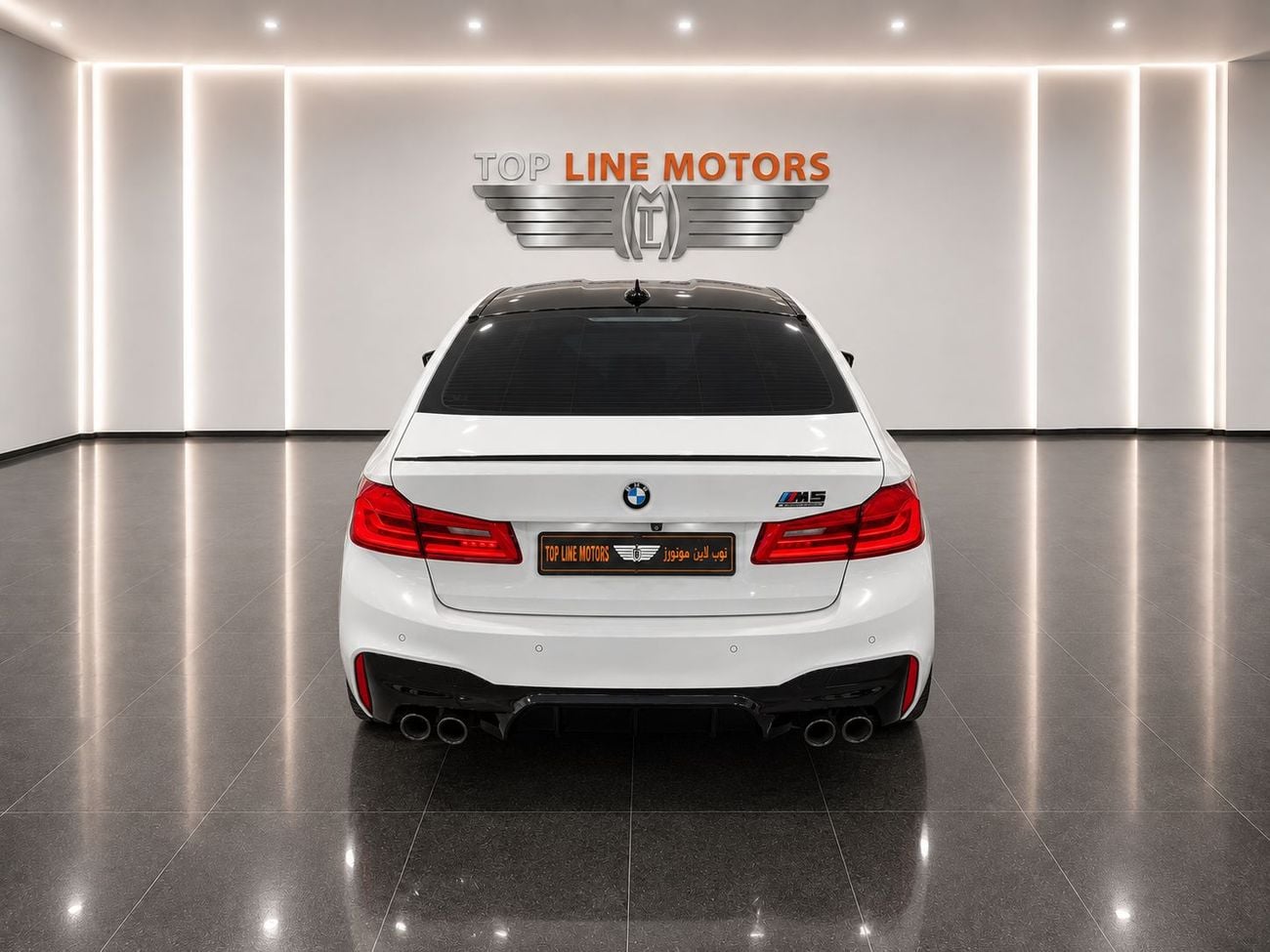 BMW M5 COMPETITION PACK