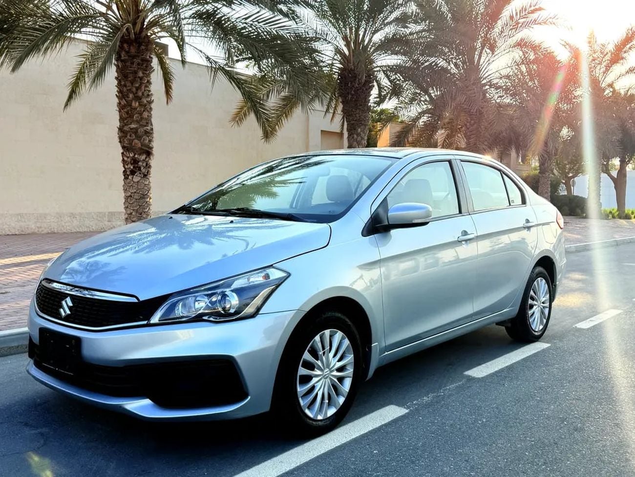 Suzuki Ciaz GLX Year 1.5L GCC Specs - Excellent condition