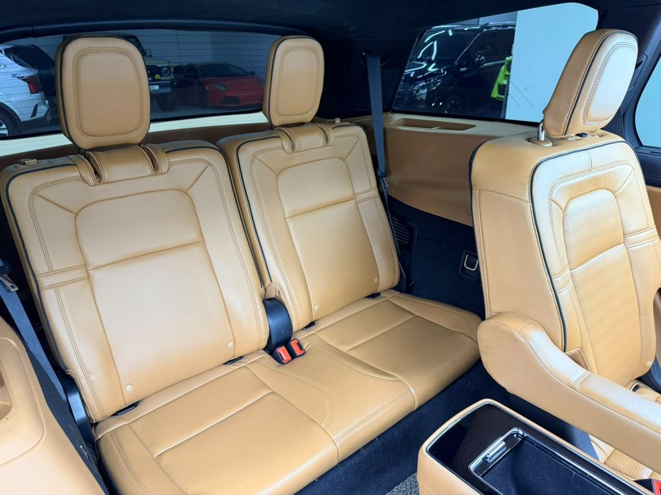 Lincoln Aviator 2020 Lincoln Aviator Luxury, Warranty, Excellent Condition, Korean Specs.
