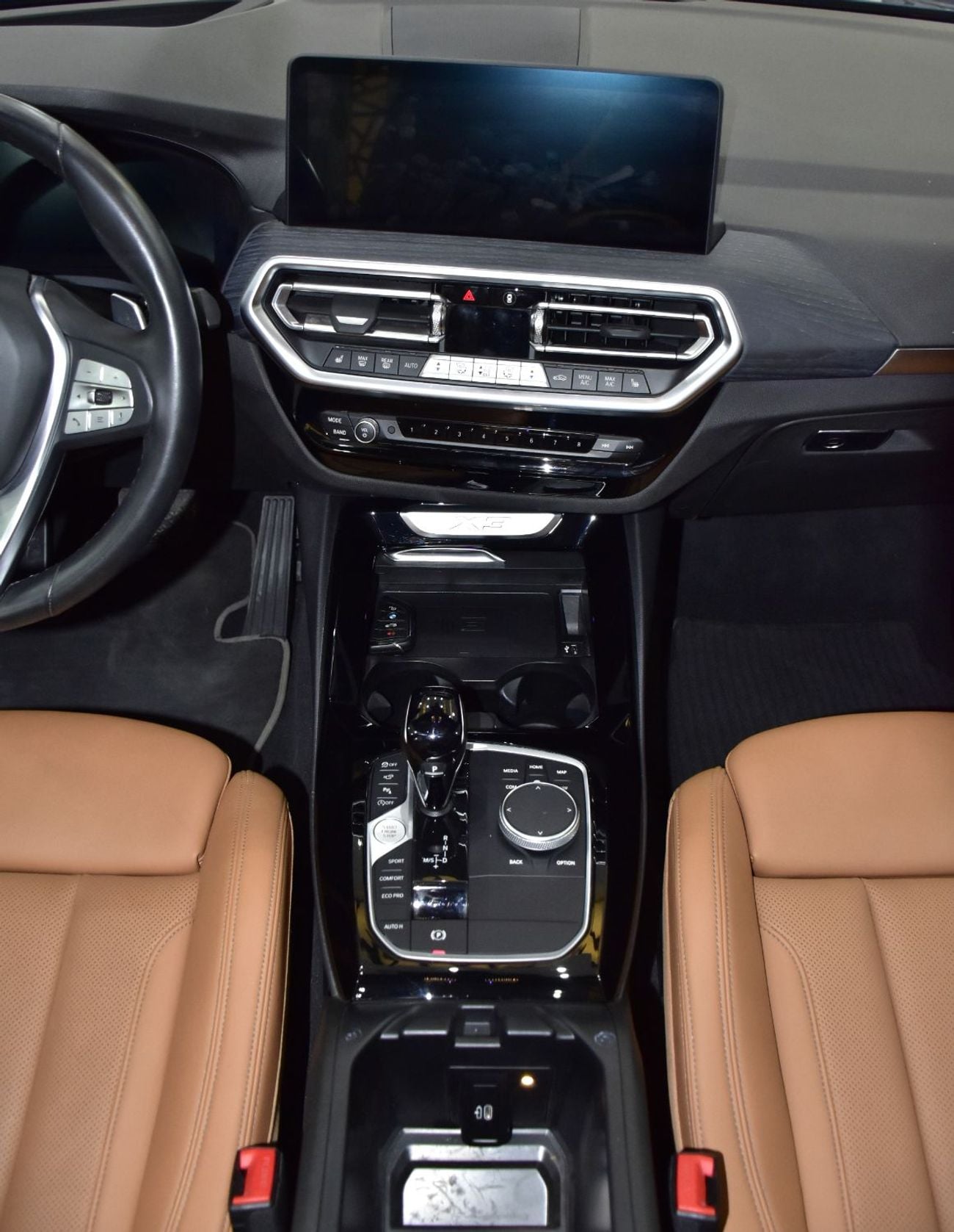 BMW X3 XDRIVE 30i EXCLUSIVE EXCELLENT DEAL for our BMW X3 sDrive30i ( 2024 Model ) in Blue Color American Specs
