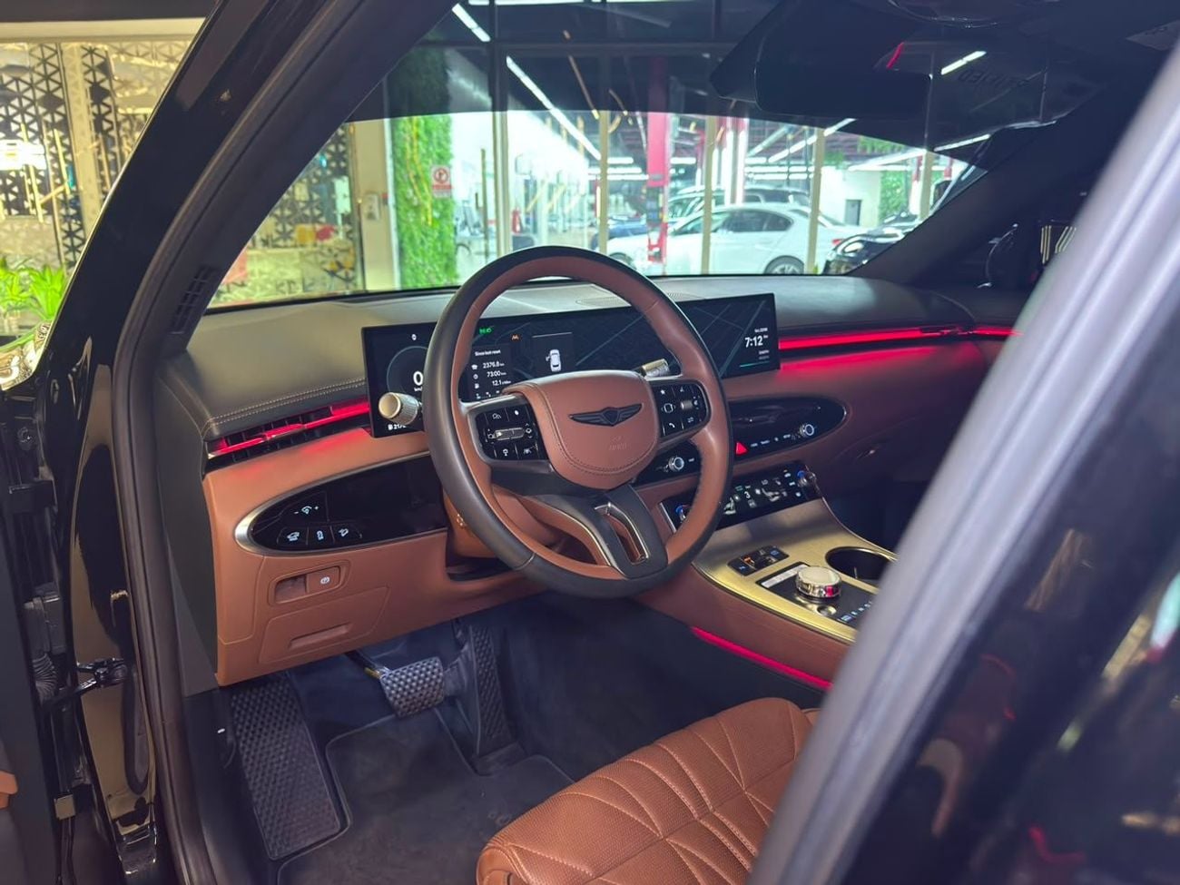 Genesis GV70 PREMIUM 3,050 MP | 2025 Genesis GV70 2025 Prestige | GCC Specs | Perfect Condition