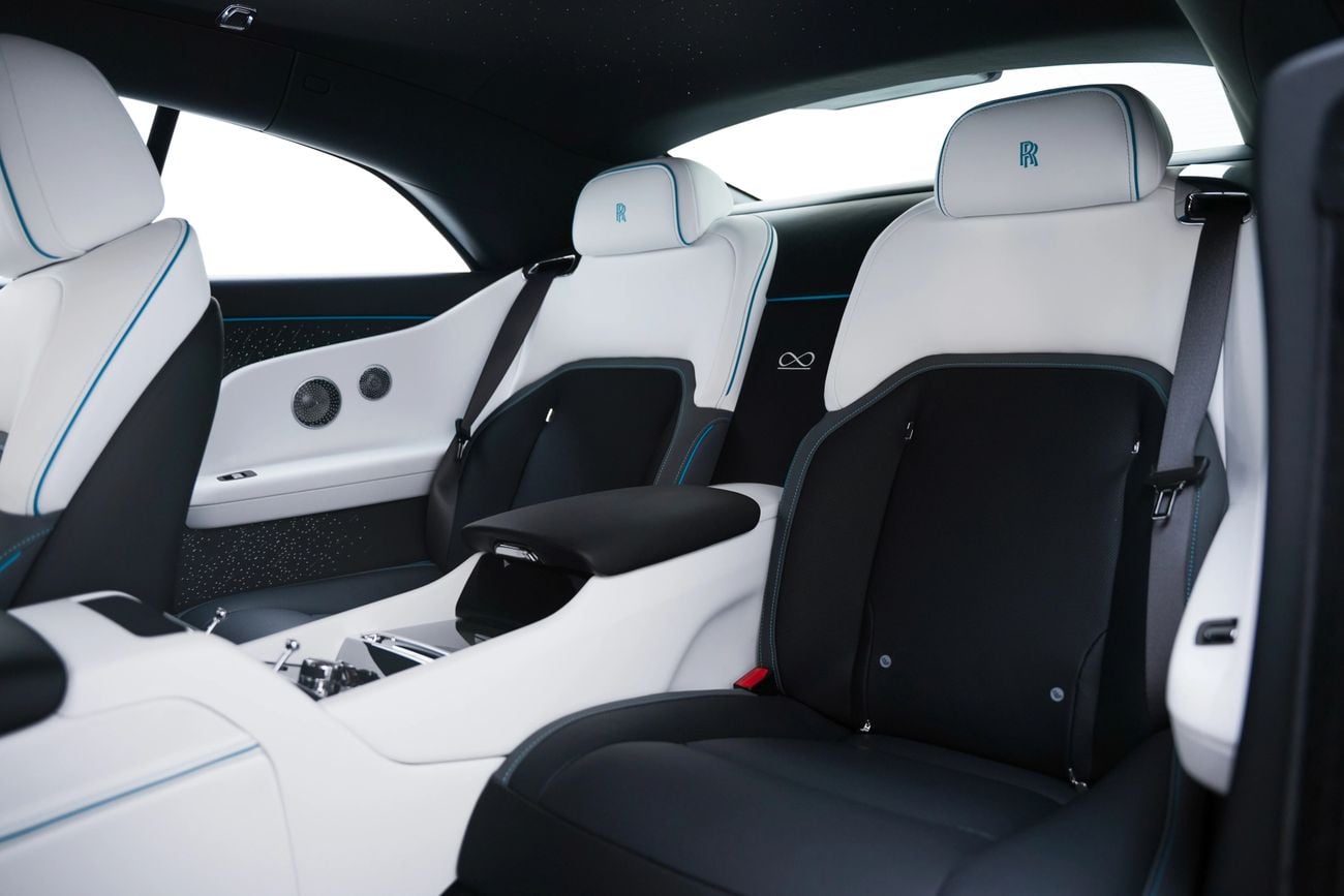 Rolls Royce Spectre STANDARD