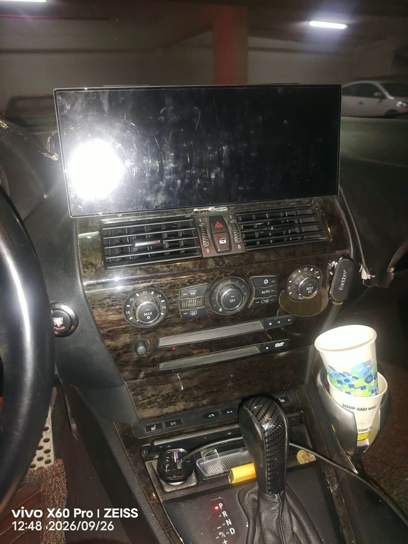 بي أم دبليو 650i ستاندارد