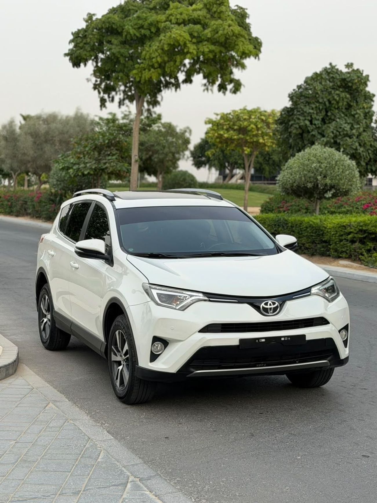 تويوتا راف ٤ VX