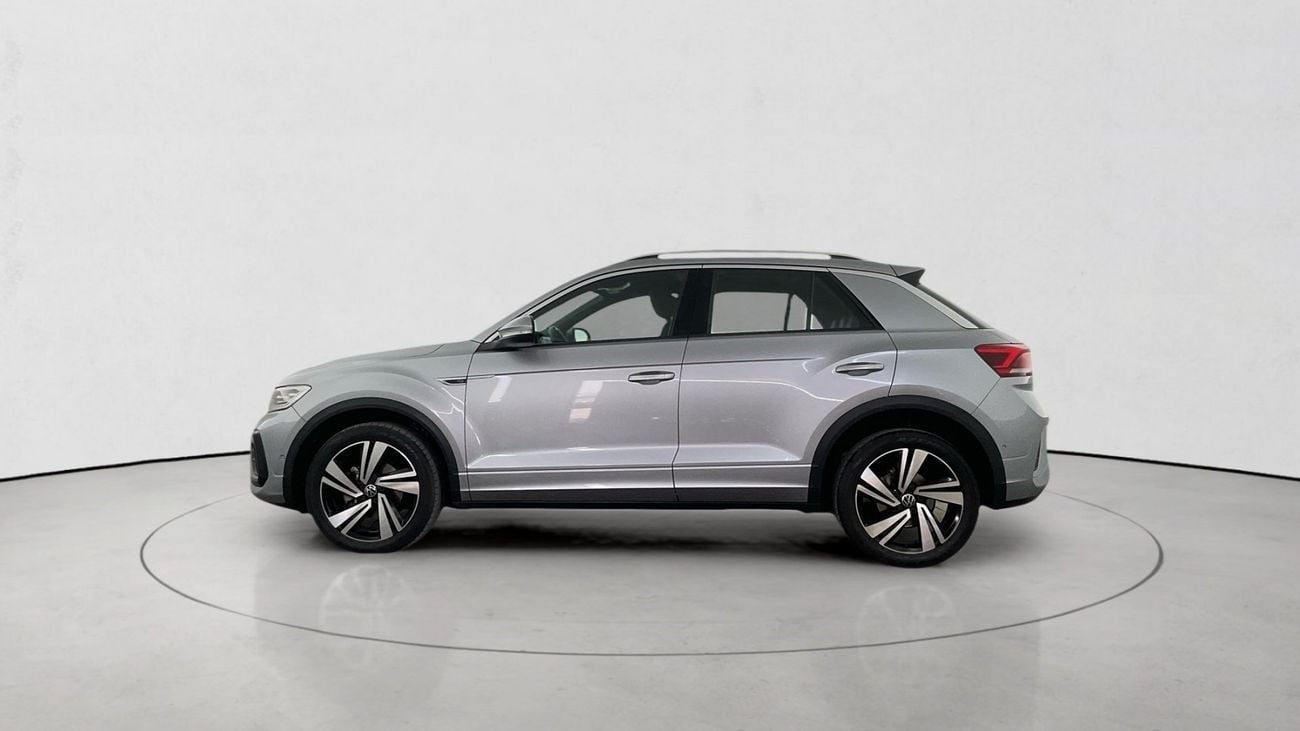Volkswagen T-ROC R-LINE | Guaranteed Warranty | 0 Down Payment