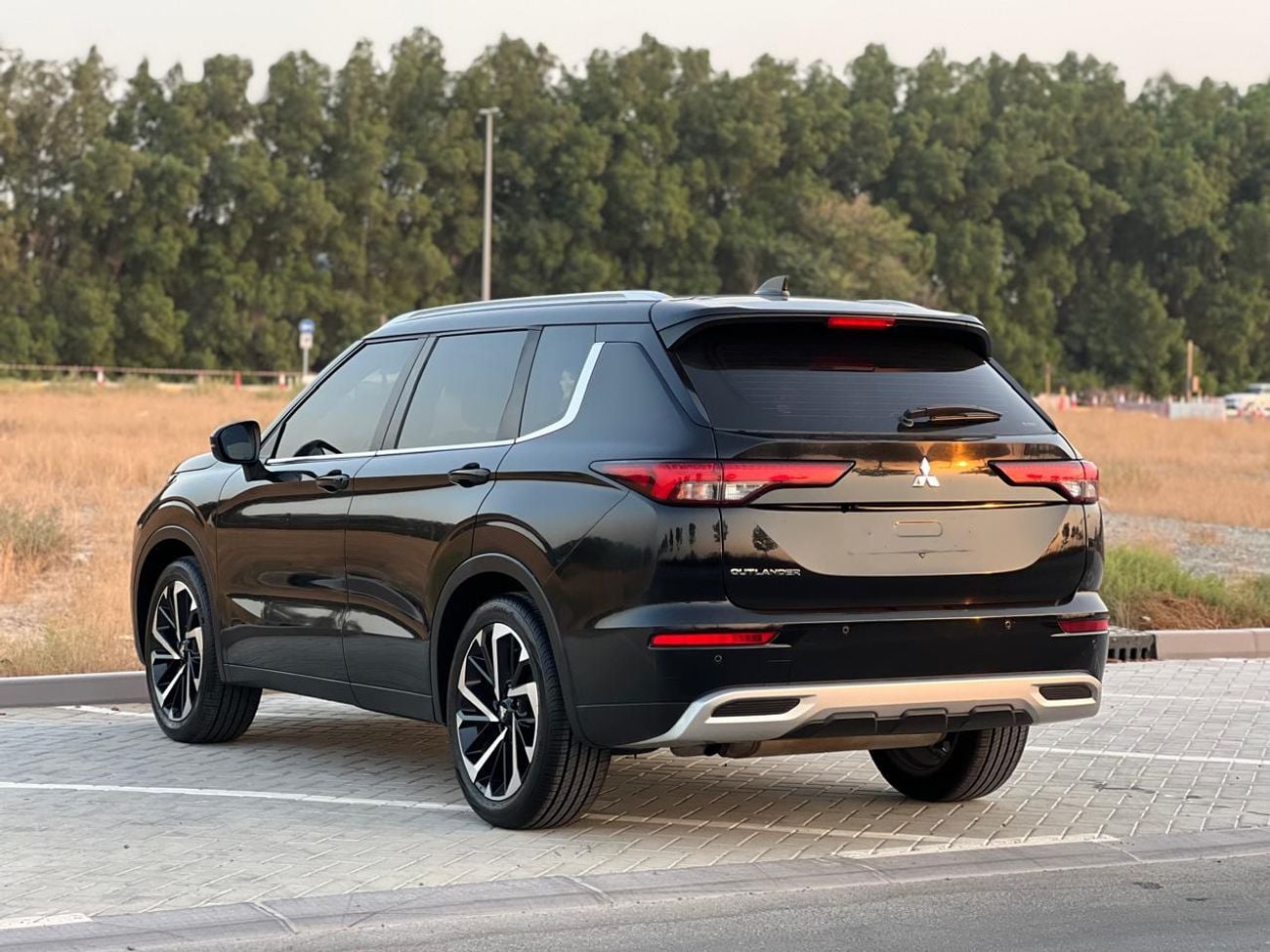 Mitsubishi Outlander GLX HIGHLINE