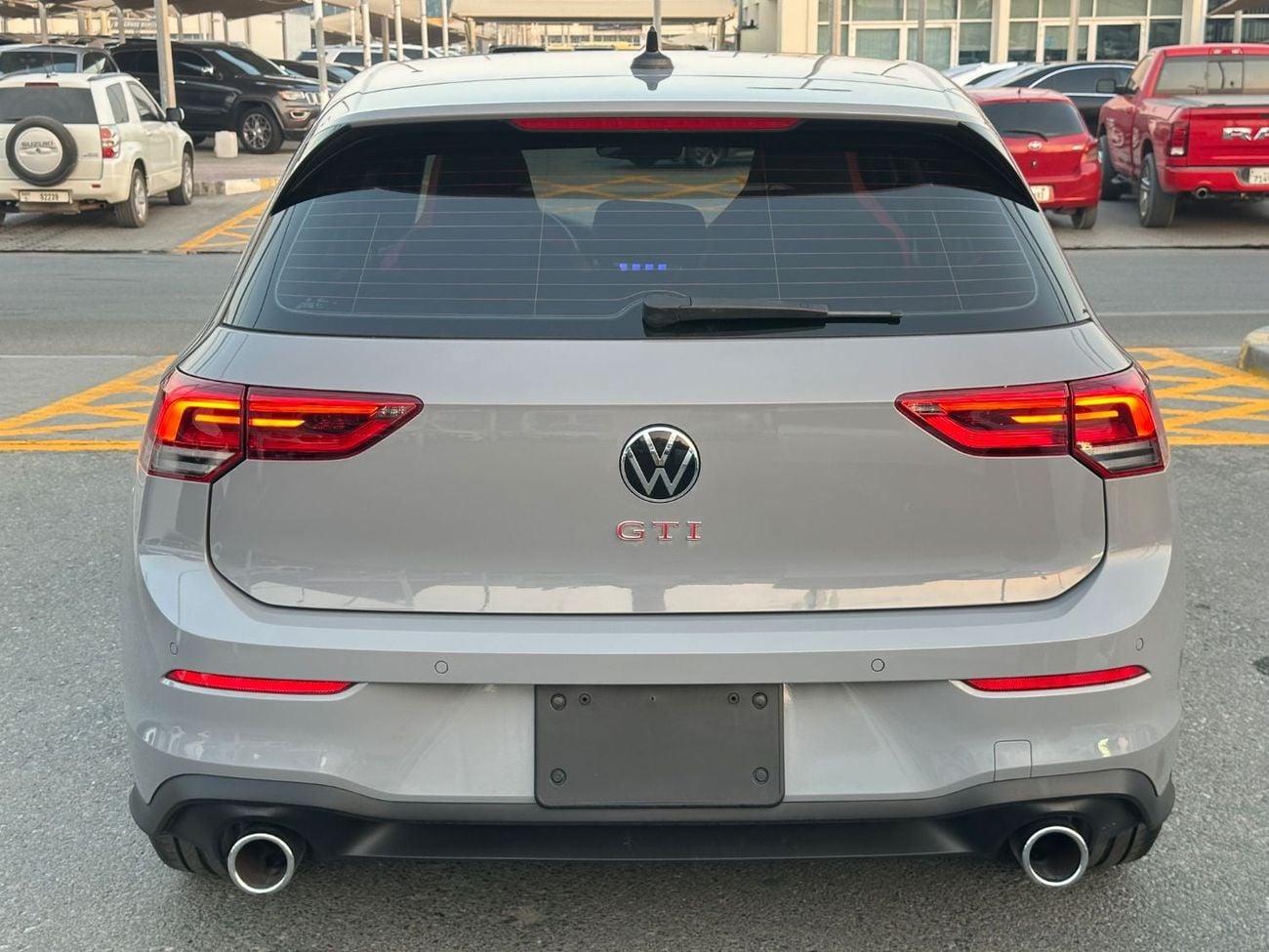 فولكس واجن جولف GTI