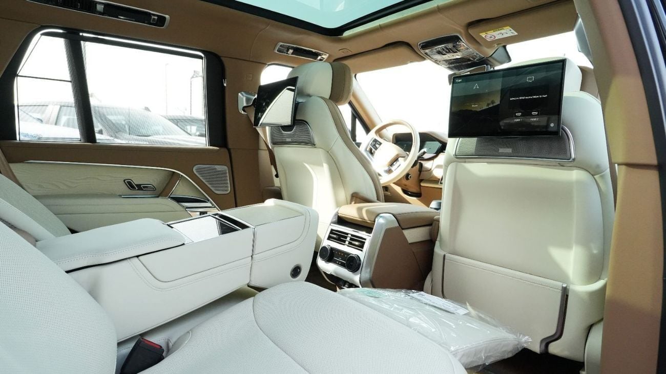 Land Rover Range Rover SV SWB P615 4.4L Santorini Black 2026MY Export Only P615 4.4L Santorini Black 2026MY Export Only