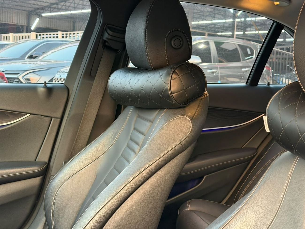 مرسيدس بنز E200 ستاندارد E200 2018 2.0T RWD