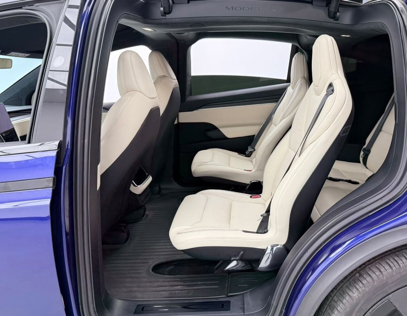 تسلا موديل اكس PLAID 2024 Tesla Model X Plaid, Tesla Warranty+Full Tesla Service History, GCC Specs.
