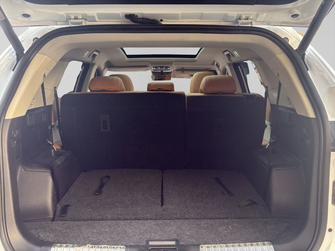 Jetour X70 Plus LUX **2025 Jetour X70 Plus Luxury | GCC Specs | 33,234 KM | Spacious Family SUV**