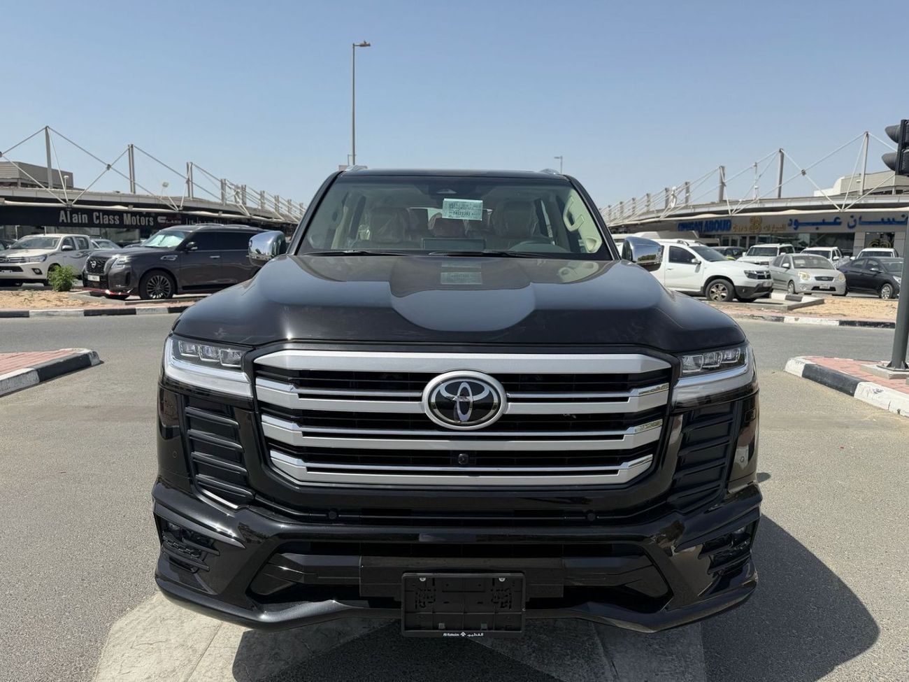 تويوتا لاند كروزر VXR