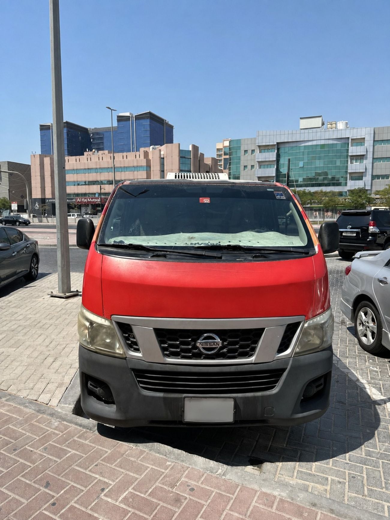 Nissan Urvan STANDARD