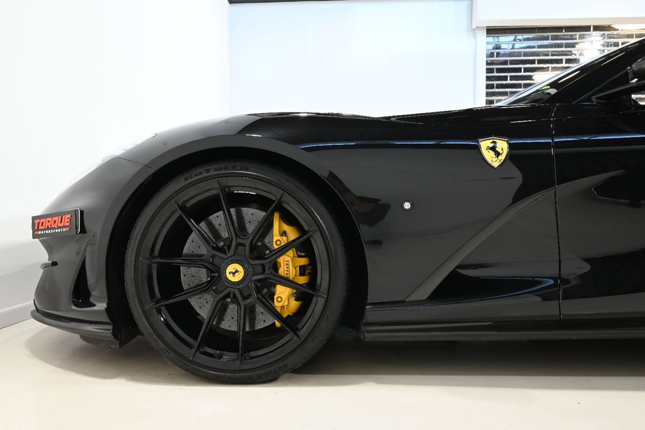 فيراري 812 GTS GTS فيراري 812 GTS موديل 2021، سجل صيانة كامل (الطاير)، طلاء أصلي، طبقة حماية كاملة، ملكية نظيفة