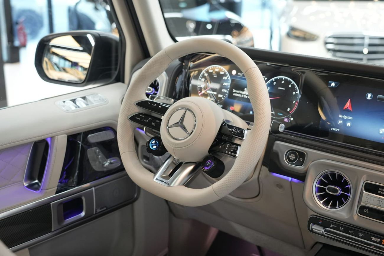 Mercedes Benz G 63 AMG 4X4²