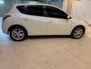 Nissan Tiida SV