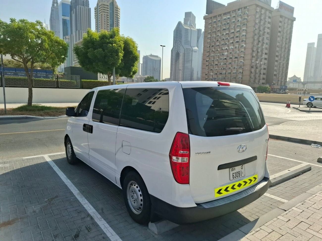 Hyundai H-1 GL