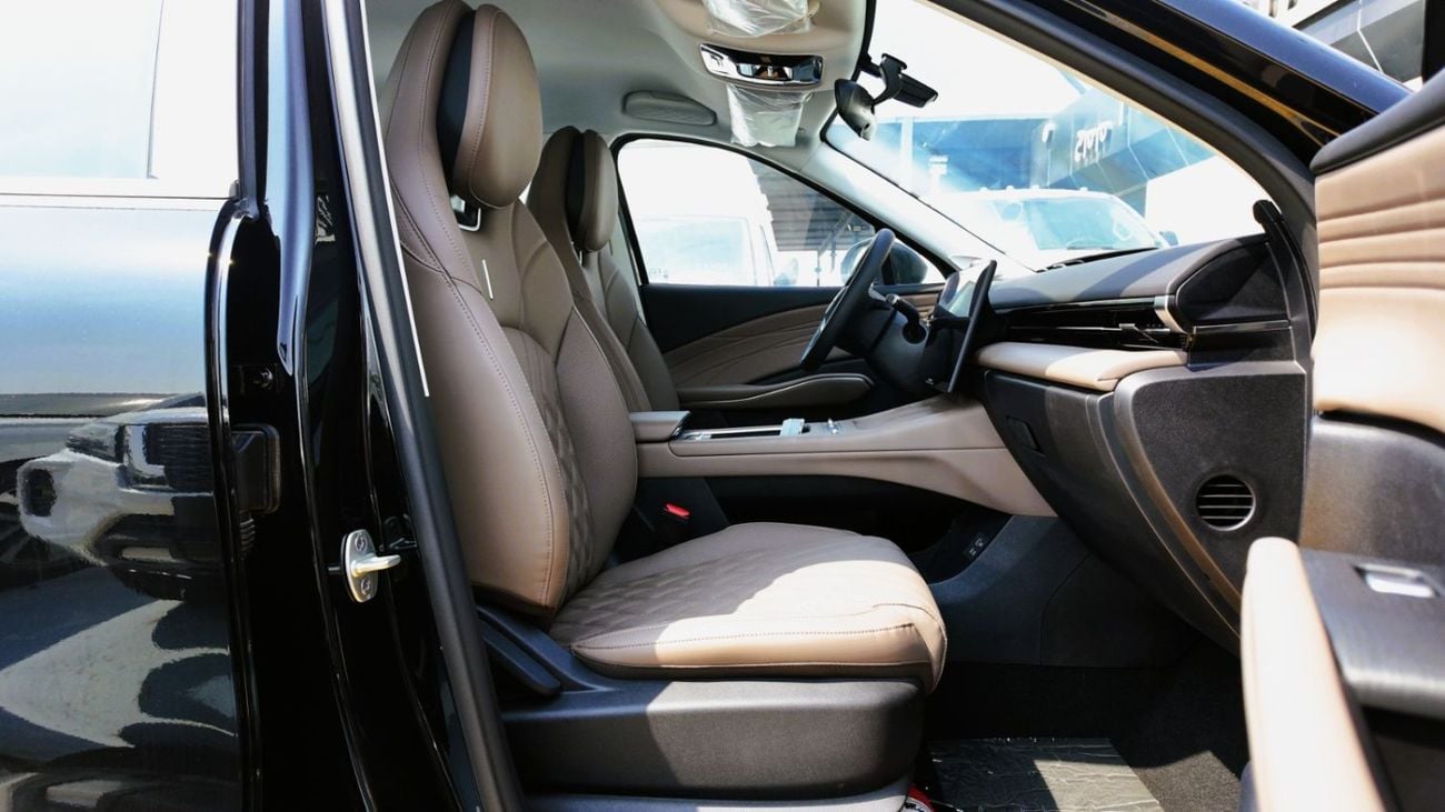 أومودا C7 Shs 1.6L TGDI 197HP