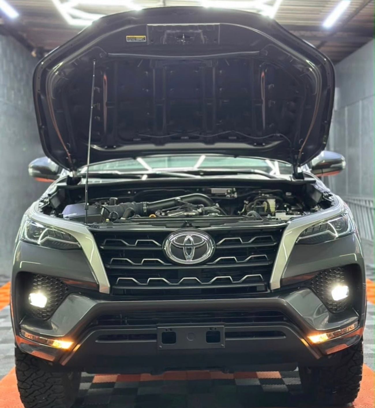 Toyota Fortuner EXR FORTUNER MODEL 2019 UPGRADE 2025 V4 LHD PETROL