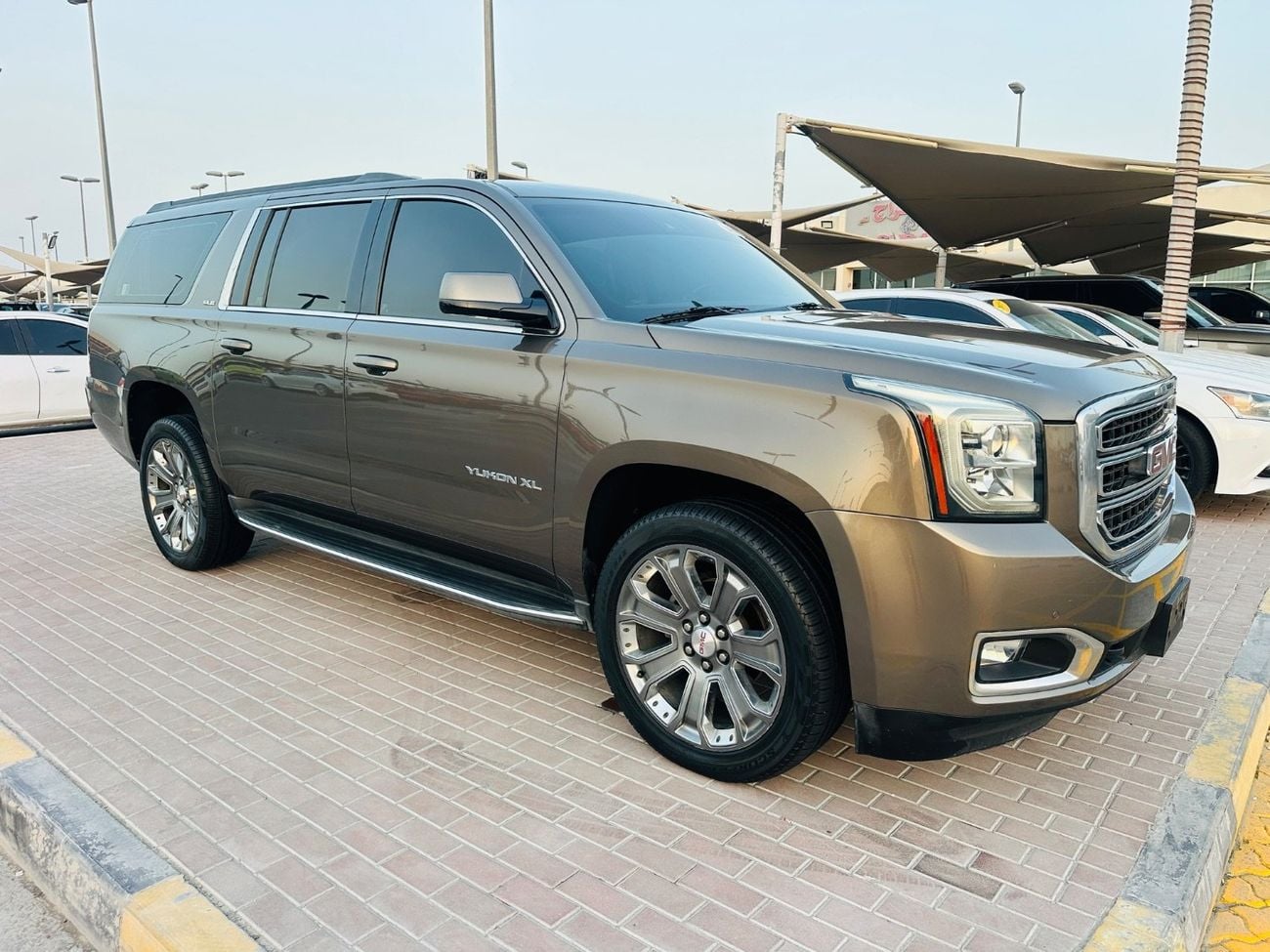 GMC Yukon DENALI