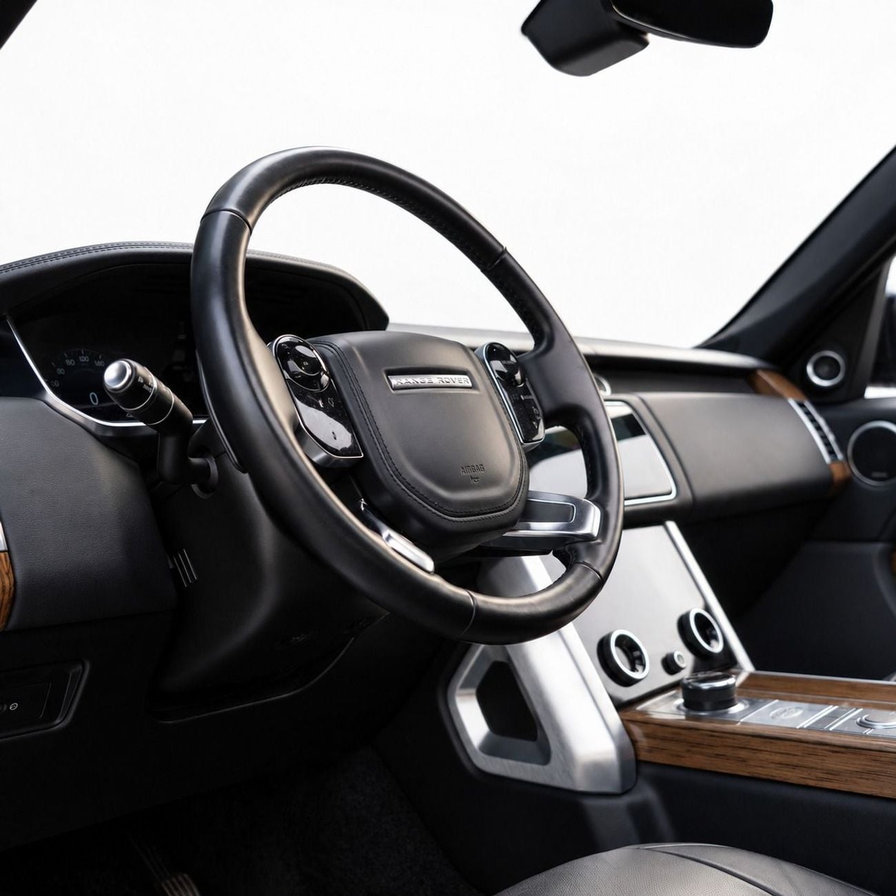 Land Rover Range Rover HSE AED 2,299 P.M • 0% Downpayment • Range Rover • 1 Year Warranty