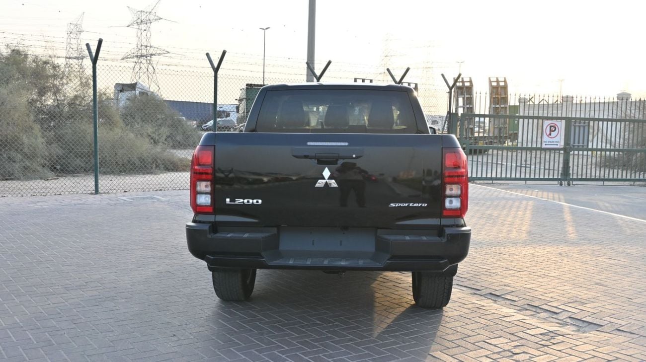 ميتسوبيشي L200 GL ميتسوبيشي L200 2.4 لتر سبورتيرو ديزل DC 4WD 6AT GLS - موديل 2027