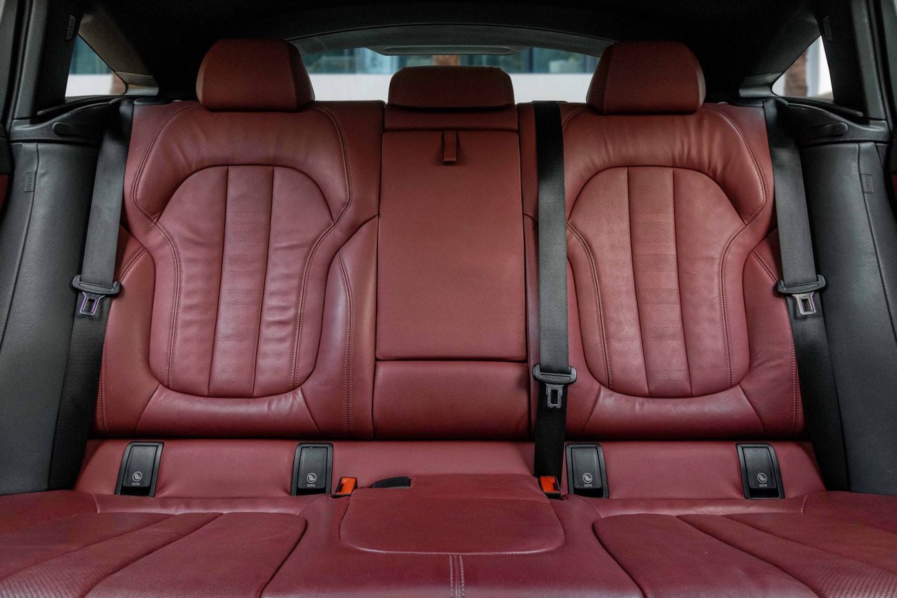 بي أم دبليو X6 XDrive40i X6 xDrive40i M | 3,134 P.M | 0% Downpayment | BMW MAINTAINED