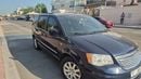 Chrysler Town & Country STANDARD