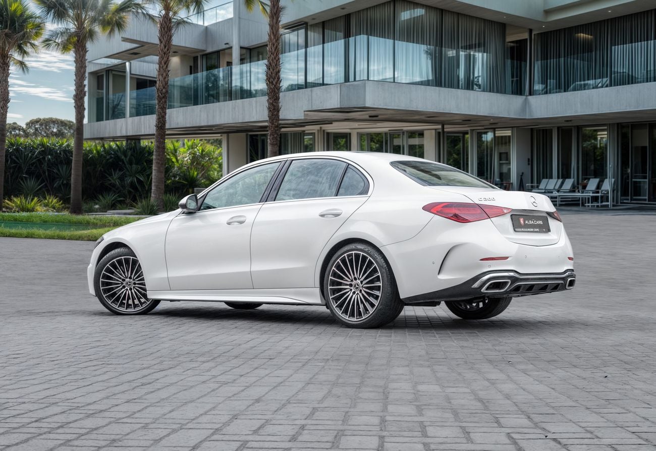 Mercedes Benz C200 PREMIUM PLUS | 3,682 P.M | 0% Downpayment | GARGASH WARRANTY!