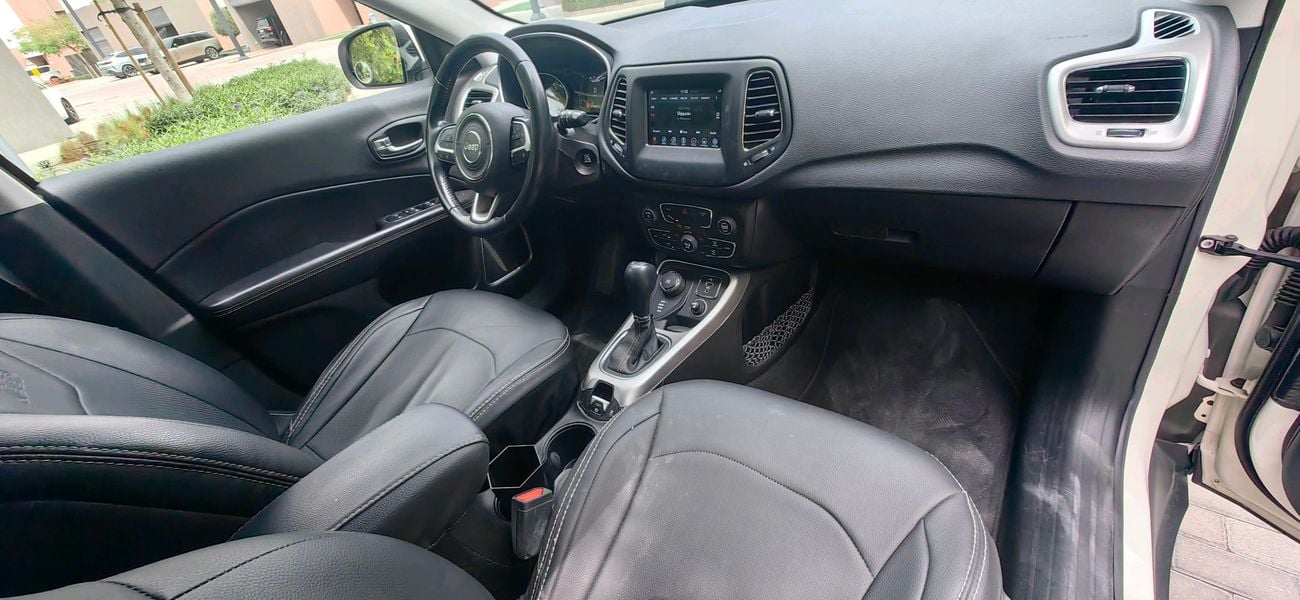 Jeep Compass LONGITUDE