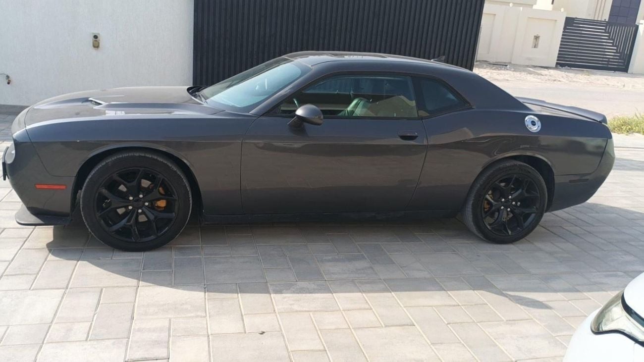 Dodge Challenger SXT
