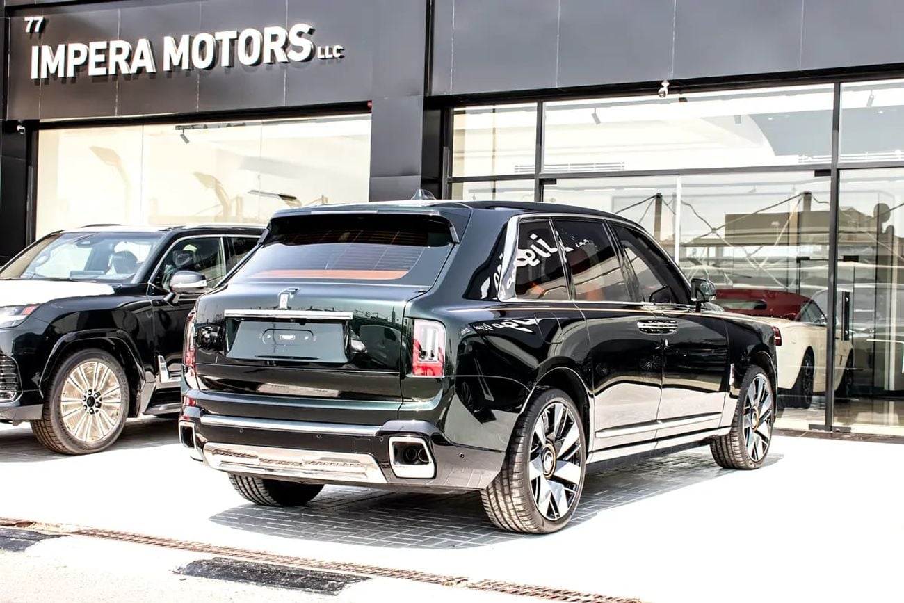 Rolls Royce Cullinan Silver Badge - GCC Specs - Brand