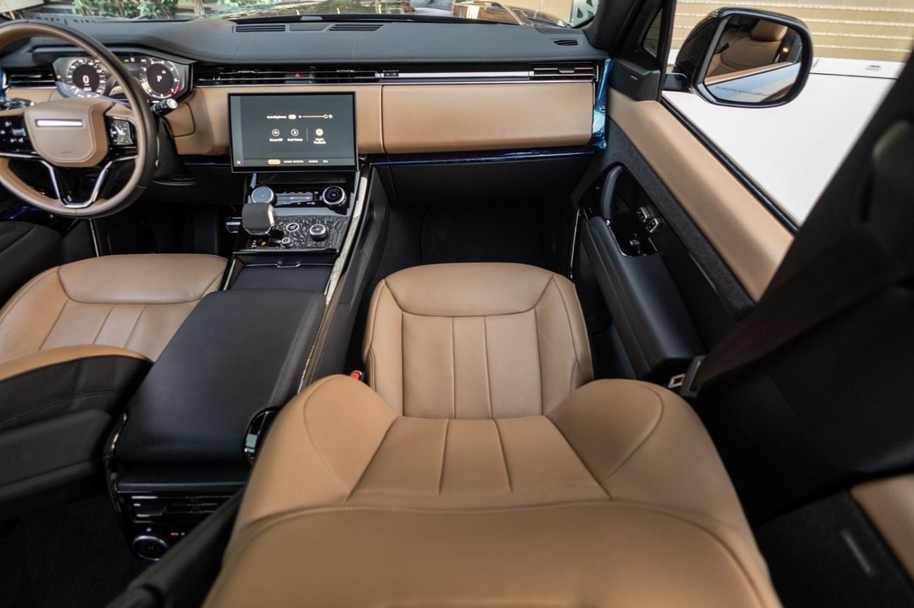 Land Rover Range Rover Sport DYNAMIC HSE P400 Range Rover Sport P400 Dynamic HSE 2023 GCC | Agency Warranty | Service Contract